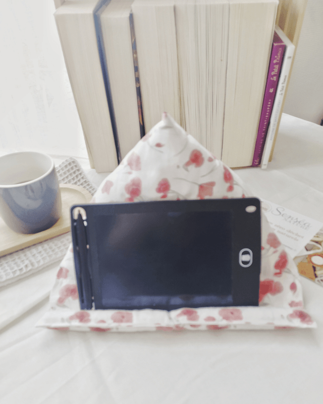 Coussin Berlingot de Lecture Champ de Coquelicots
