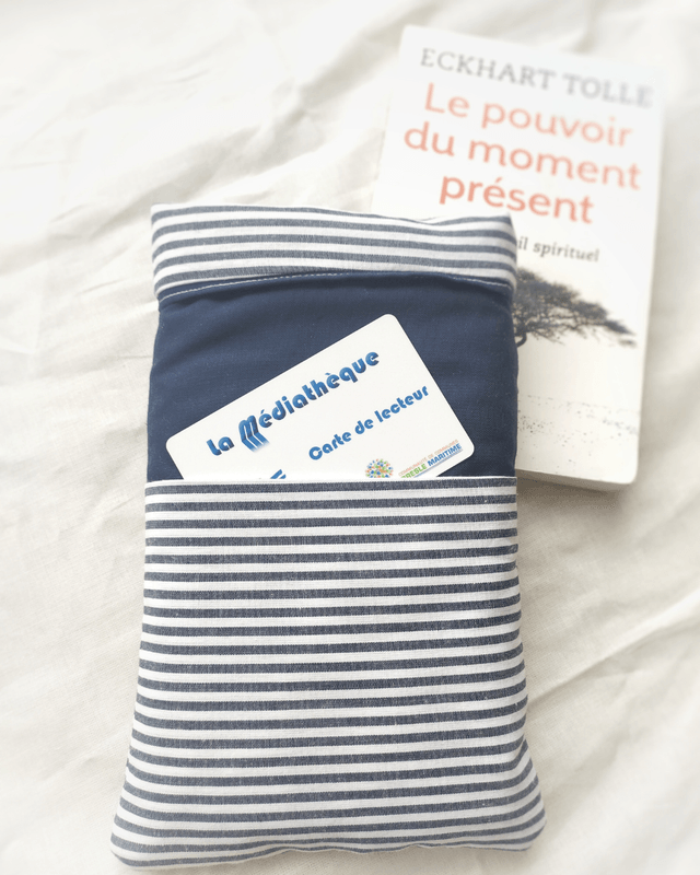 Pochette à Livre 'La Marinière' - Housse de Protection Écoresponsable pour Passionnés de Lecture !