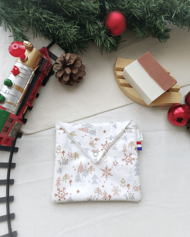 Pochette à Savon Noël et un savon au choix